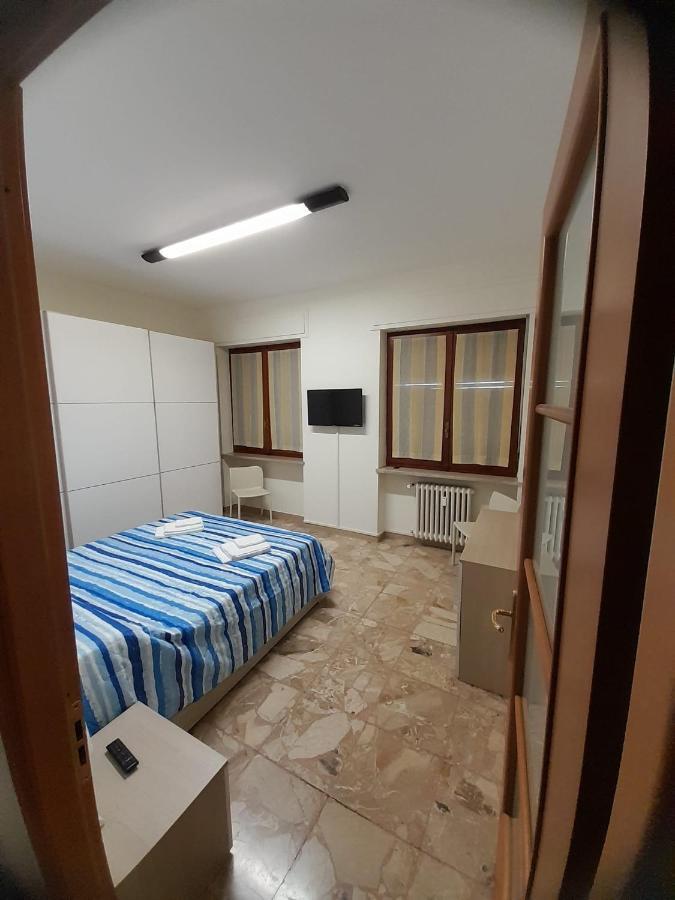 Vercelli Centro Exteriör bild